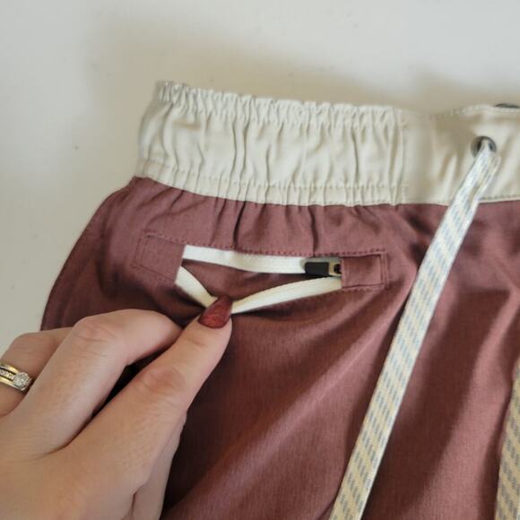 VUORI Banks Hybrid Shorts Mens Small Lot Of 2 Stretch Quick Dry Activewear Gym - Picture 11 of 16